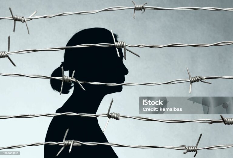 रांजणगाव पोलिस यांच्याकडुन कायदा आणि सुव्यवस्थेसाठी 10 महत्वाच्या मुद्यांवर मिटिंग घेण्यात आली आहे. ते इथे अवश्य वाचा ! रांजणाव पोलिस व एम आय डी सी तील कंपन्यांमधे ही महत्वाची मिटींग संपन्न झाली आहे. नागरिकांनी अवश्य ही माहिती समजुन घ्यावी ! आणि त्यावर आपली मते संबंधित पोलिस अधिकार्यांना कळवणे ही नागरिक म्हणून सर्व नागरिकांची जबाबदारी आहे.