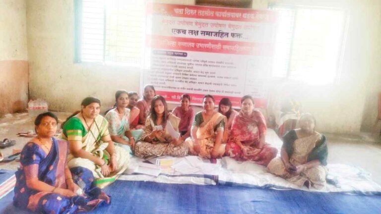 Subdistrict Hospital : शिरूर तहसील कार्यालयात महिला आघाडीचे उपजिल्हा रुग्णालयासाठी बेमुदत उपोषण