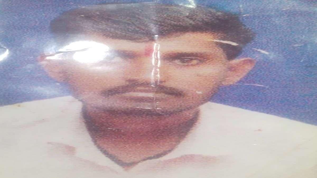 Missing man Shrigonda Lakhan Gulik from Shrigonda Ahmednagar photo