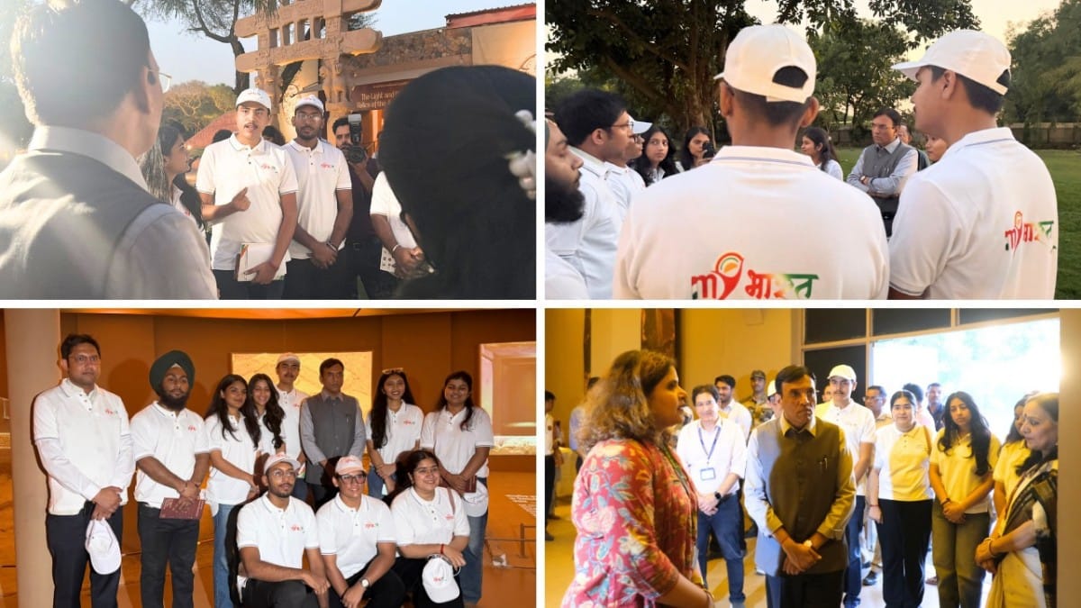 Youth Icon India : Students and youth volunteers participating in a MY Bharat leadership and awareness interaction program with officials at an educational and cultural venue.