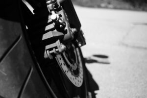 Shirur motorcycle theft: शिरूर तालुक्यात घरासमोरील मोटारसायकल चोरी!